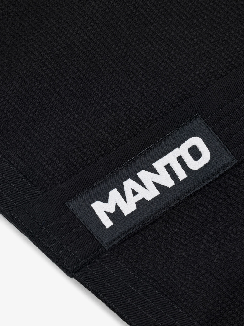MANTO BASE 3 BJJ GI black/white